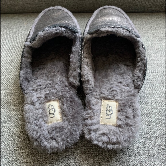 🛑SOLD🛑UGG Metallic Mules Slip On Suede Loafer - Picture 2 of 4